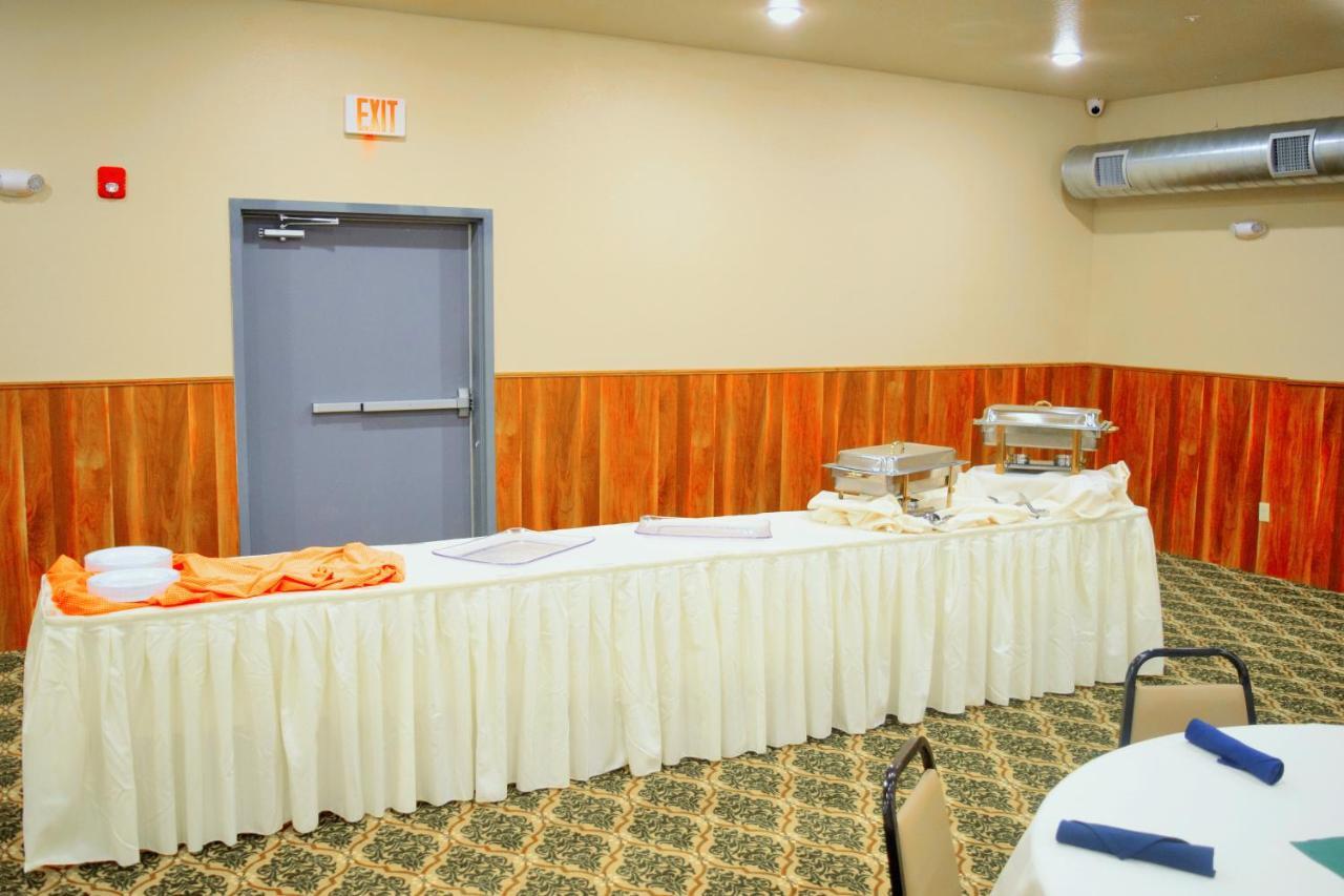 Newcastle Lodge & Convention Center Εξωτερικό φωτογραφία