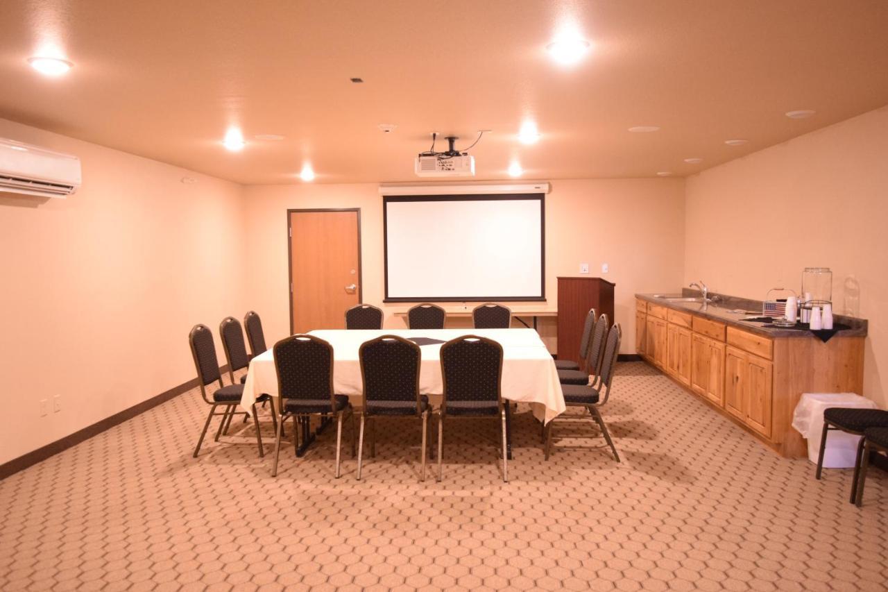 Newcastle Lodge & Convention Center Εξωτερικό φωτογραφία